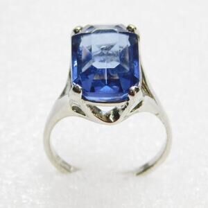 Fashion Purple Rectangle Stone Silver Color Band Size 8 Ring